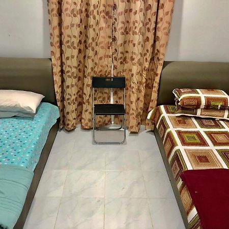 Lakse Inn Homestay Kampong Pengkalan Maras Esterno foto