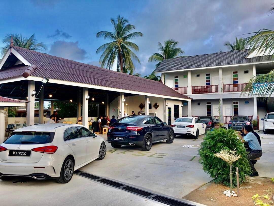 Lakse Inn Homestay Kampong Pengkalan Maras Esterno foto
